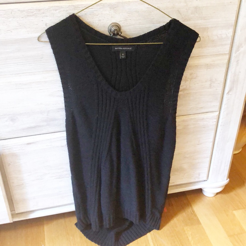 Black sweater tank like new